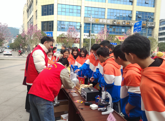 截图录屏_选择区域_20250321170816.png
